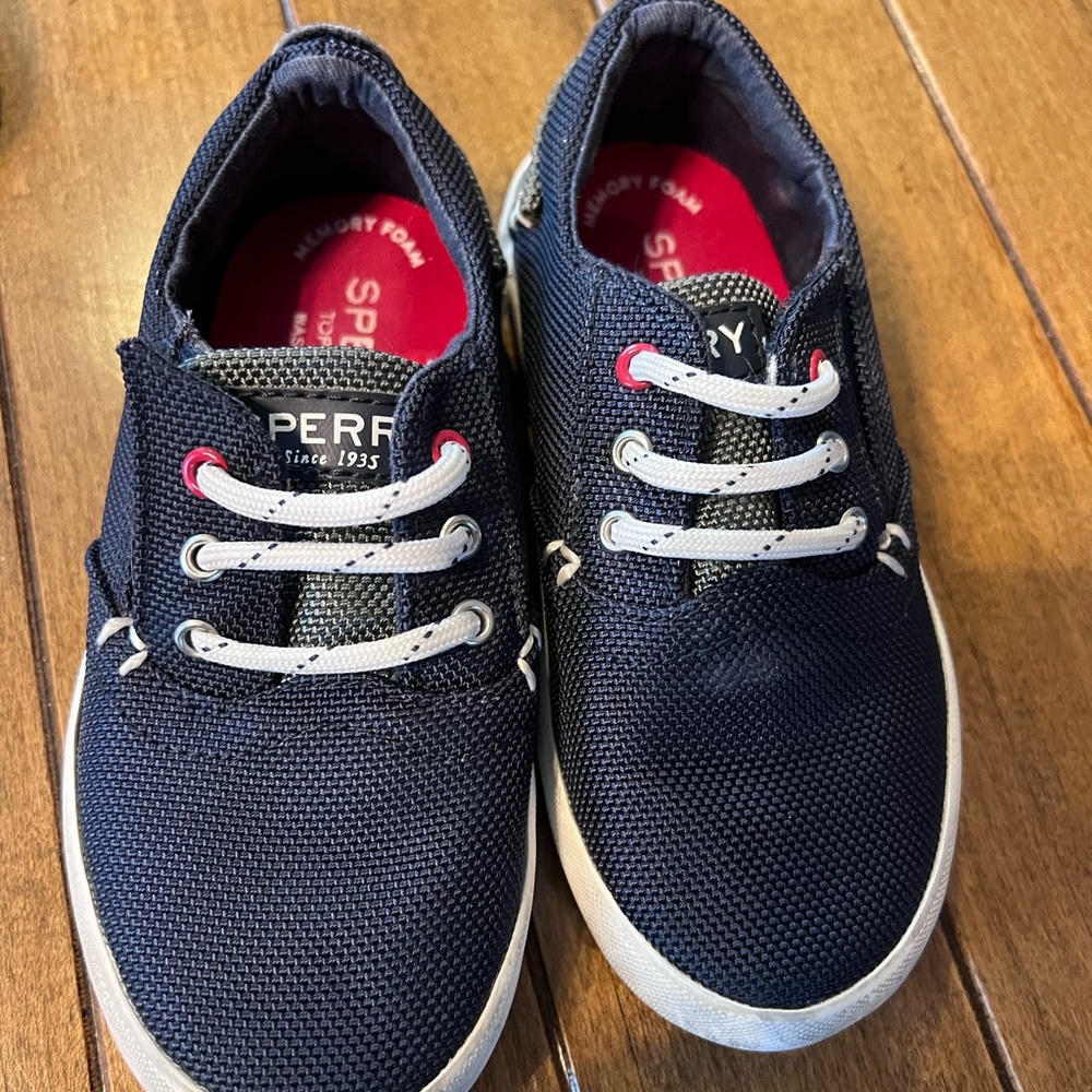 Boys size 9, toddler, Sperry topsider blue Velcro shoes